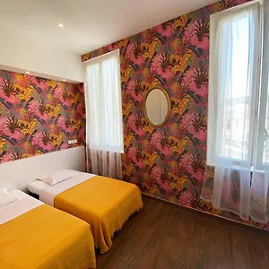 ** Hotel Interlaken Francia