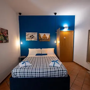 *** Bed and breakfast San Barnaba Italia